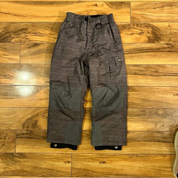 Boys Waterproof Snow Pants 32 Degrees size 5-6 - Picture 3 of 3